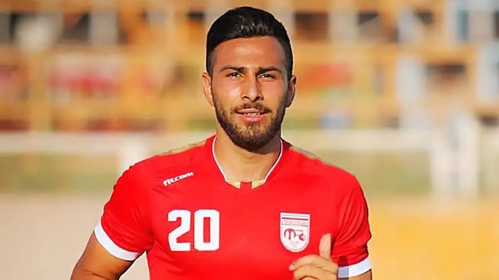 Irán condenó a la horca al futbolista Amir Nasr-Azadani por apoyar los derechos de las mujeres