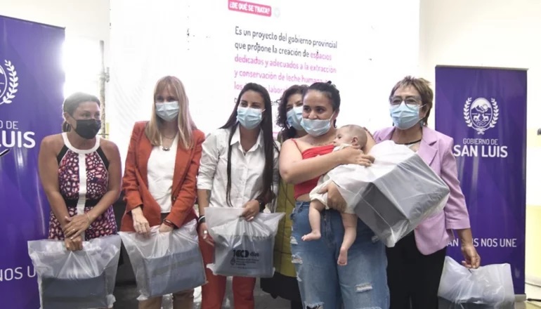 En San Luis entregaron kits para acompañar la lactancia materna compartida