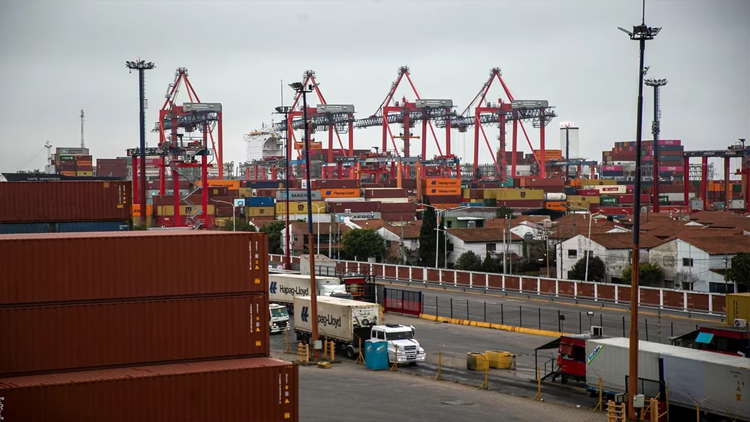 La AFIP suspendió un beneficio para importadores y advierten que podría trasladarse a los precios