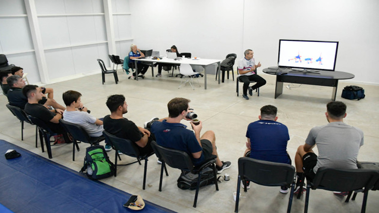 ULP: Los profesionales de la medicina del Campus capacitan a los árbitros de handball