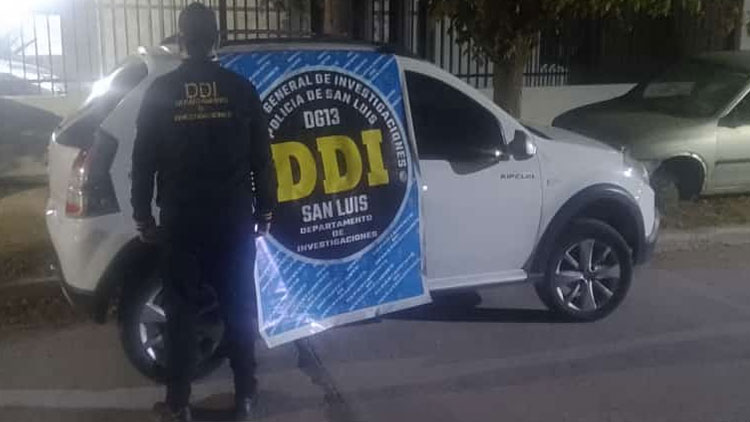 SAN LUIS: Recuperaron dos autos que habían sido sustraídos en Mendoza