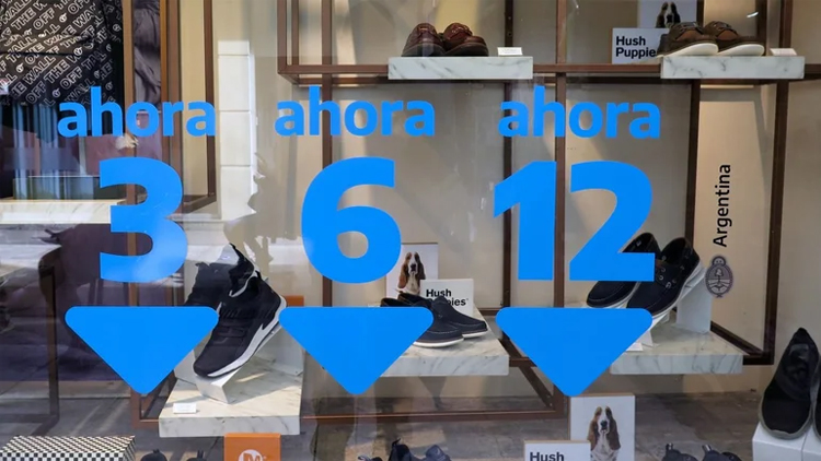 Ahora 12: qué tasa se va a pagar con la baja de 9 puntos en el costo del financiamiento