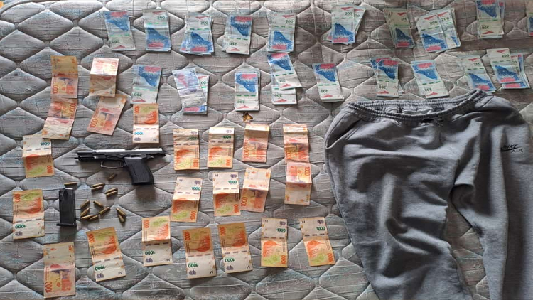 San Luis: la Policía realizó cinco allanamientos y detuvo a tres personas por un robo calificado