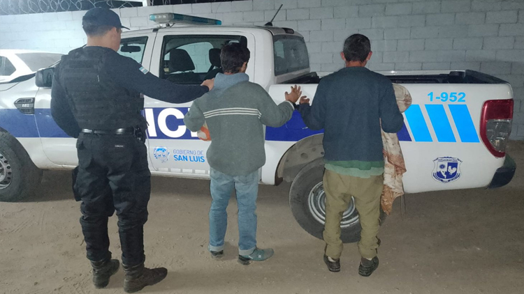 SAN LUIS: dos hombres fueron trasladados al Servicio Penitenciario Provincial