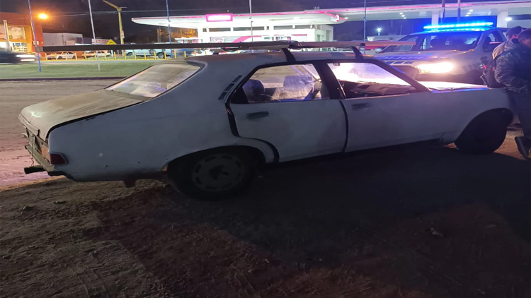 MERLO: Tres hombres intentaron evadir un control policial y fueron demorados