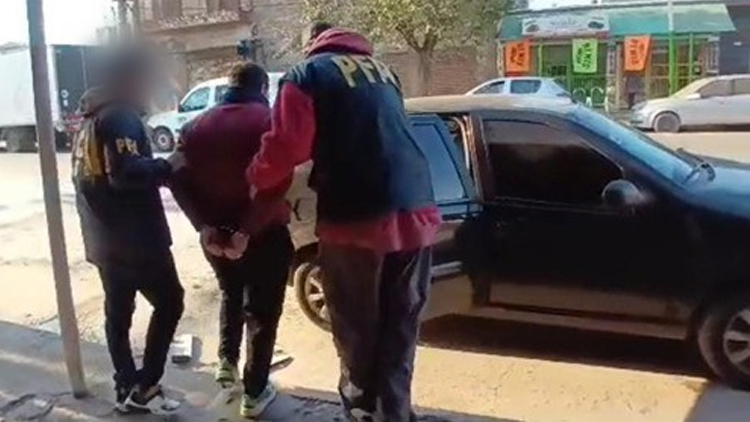 DETECTIVES DE LA DIVISIÓN BÚSQUEDA DE PRÓFUGOS DE LA POLICÍA FEDERAL ARGENTINA, DETUVIERON AL LÍDER DE UNA PELIGROSA ORGANIZACIÓN  CRIMINAL DEDICADA A COMETER ROBOS EN LA MODALIDAD “ENTRADERA”