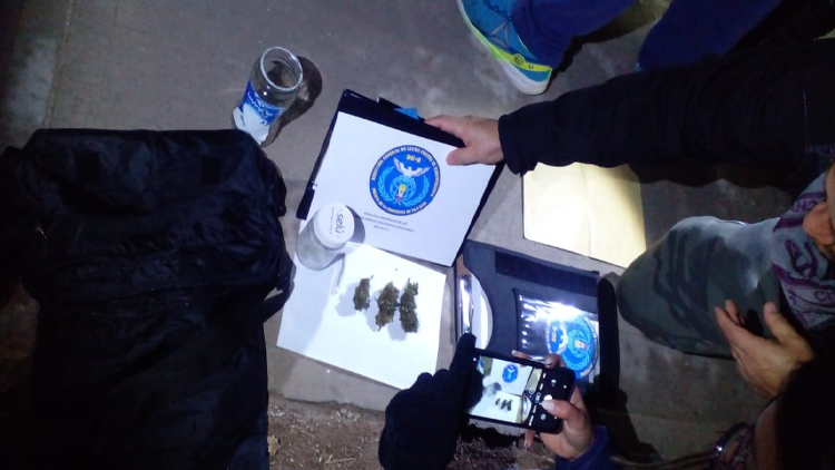 SAN LUIS: Tres demorados con estupefacientes