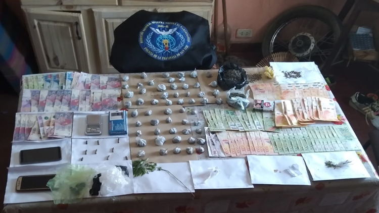 VILLA MERCEDES: Se anuló un centro de distribución de droga tras efectuar un allanamiento