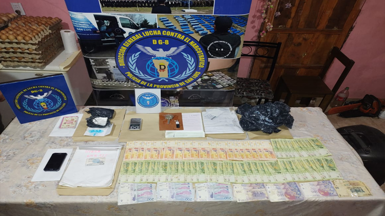 VILLA DEL CARMEN: Dos hombres y una mujer demorados con estupefacientes tras un allanamiento