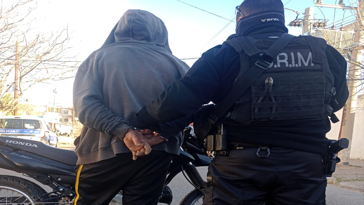 SAN LUIS: Dos hombres demorados en sendos procedimientos