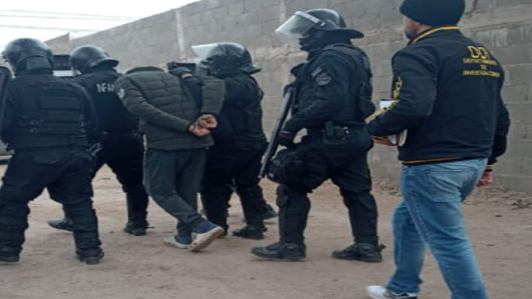 JUANA KOSLAY: Tras un allanamiento demoraron a un hombre y secuestraron un arma de fuego