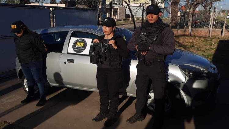 VILLA MERCEDES: Fue secuestrado un automóvil sustraído en la Provincia de Mendoza