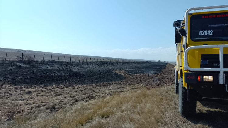 LA TOMA: Bomberos sofocaron un incendio