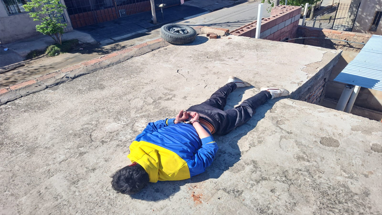 SAN LUIS: Sustrajo una rueda de un auto y fue detenido