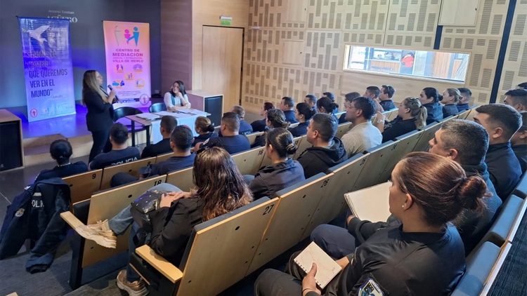 JUDICIALES: Fomento del trabajo en red entre Mediación y Fuerzas de Seguridad de Departamento Junin