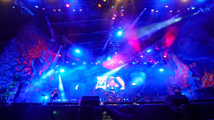 VILLA MERCEDES: La Renga volvió a “detonar” La Pedrera