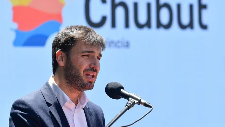 ECONOMÍA: Chubut amenazó al Gobierno con no entregar petróleo y gas si no recibe los fondos de la coparticipación