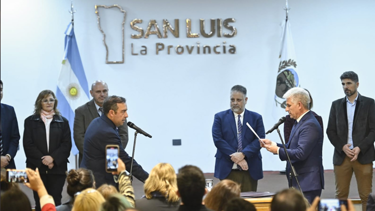 POLÍTICA: Alfonso Vergés es el nuevo ministro de Ciencia e Innovación de San Luis