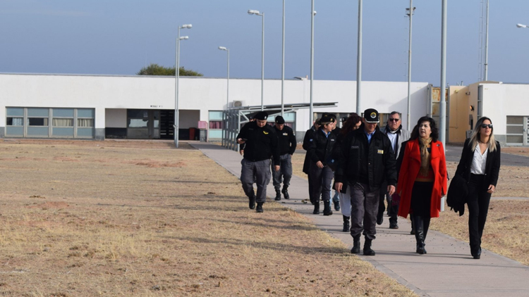 JUDICIALES: Autoridades del Poder Judicial recorrieron el penal de Pampa de las Salinas