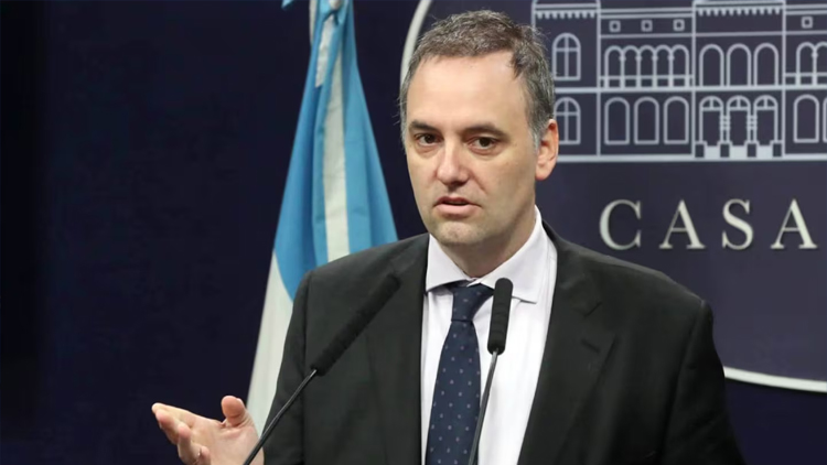 POLÍTICA: El Gobierno cuestionó a Kicillof por impulsar un RIGI bonaerense: “La medida se tomó por gente como él”