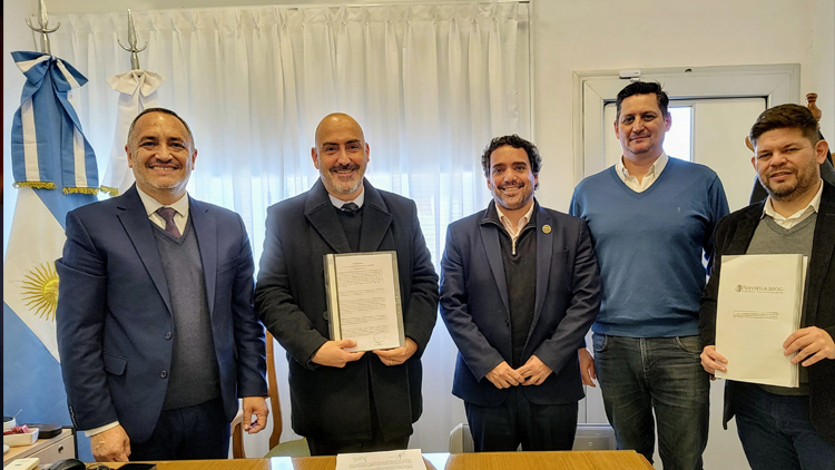 EDUCACIÓN: La UNViMe firmó un convenio marco con el Estudio Pereira y Asociados