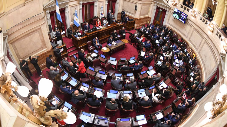 POLÍTICA: El Senado acordó un nuevo aumento de las dietas: los legisladores pasarán a cobrar $9 millones por mes