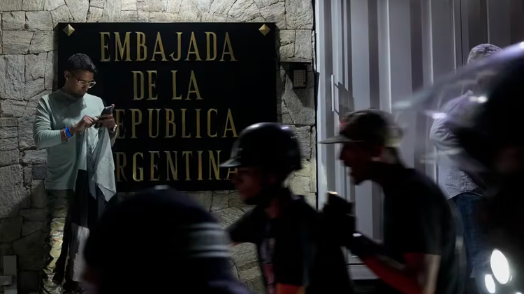 POLÍTICA Brasil asumió la representación de los intereses argentinos en Venezuela y protegerá a los asilados que están en la Embajada