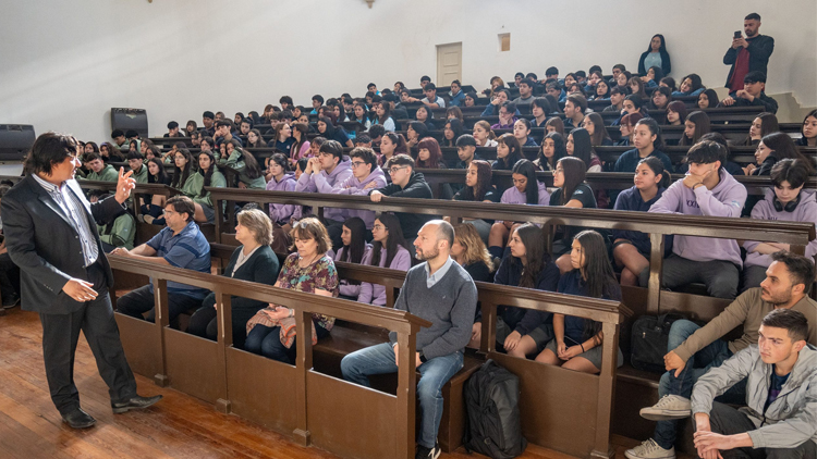 VILLA MERCEDES: El Colegio Nacional fue escenario de la cuarta charla de sensibilización sobre discapacidad