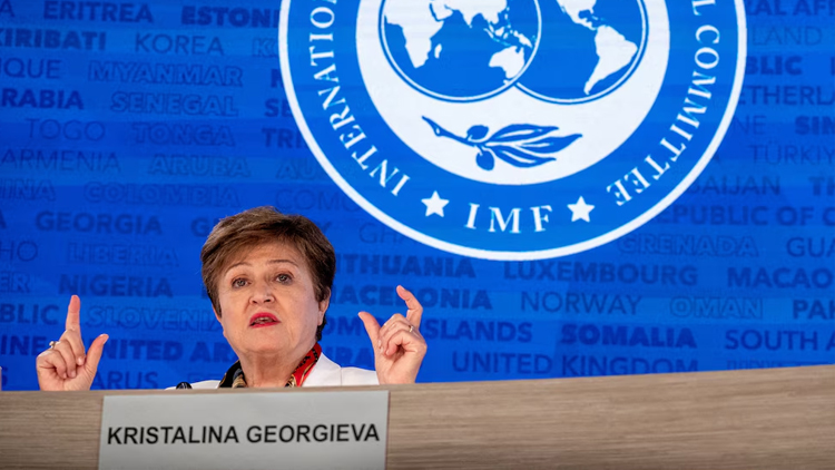 ECONOMÍA: El FMI estima que la recesión fue más leve de lo esperado en 2024 y prevé dos años seguidos de crecimiento para Argentina