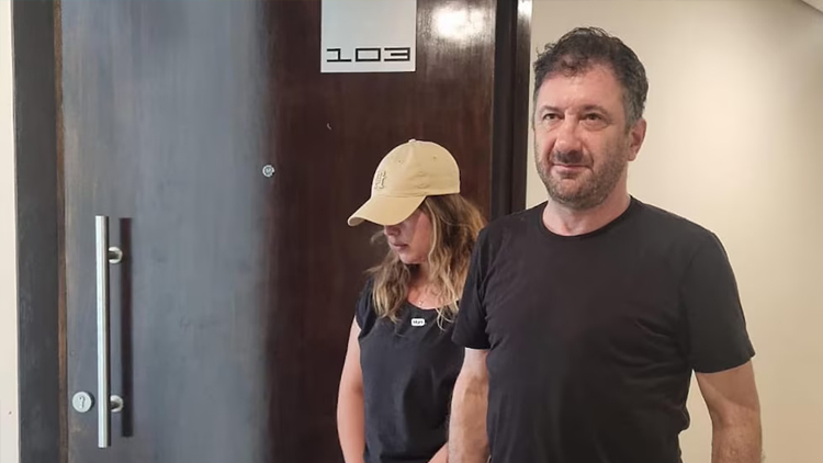 POLÍTICA: Kueider y su secretaria se mudaron a una casa en Asunción por un reclamo de los vecinos