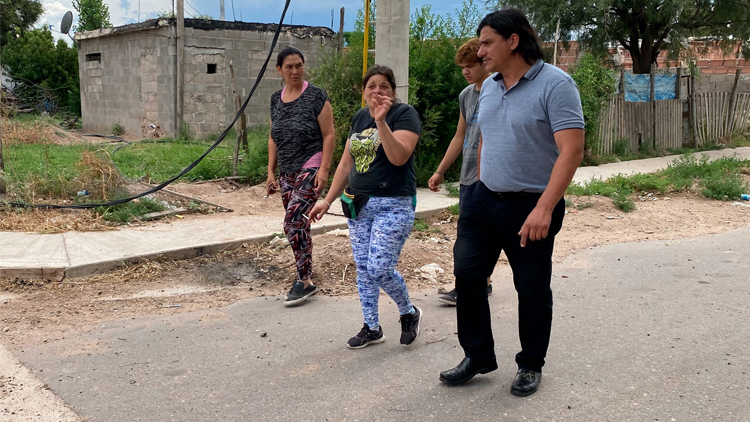 SAN LUIS: La secretaría de Personas con Discapacidad escuchó inquietudes de vecinos del barrio República