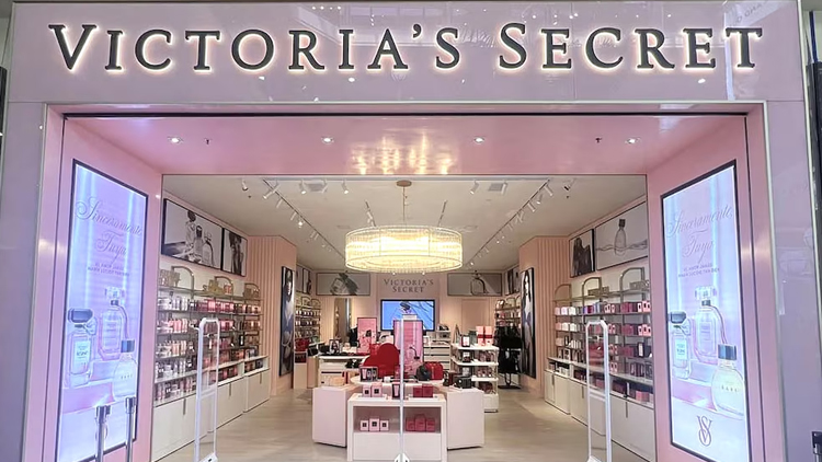 ECONOMÍA: Llegó Victoria’s Secret a la Argentina – Los precios son hasta 350% más altos que en EE.UU y Chile