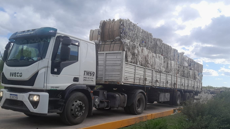 AMBIENTE: Más de 20.000 kilos de material reciclable fueron reinsertados a la economía circular