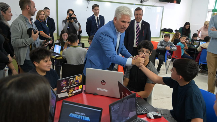 EDUCACIÓN: Presentaron Ciudad Robótica, una propuesta para crecer ante los desafíos del mundo digital