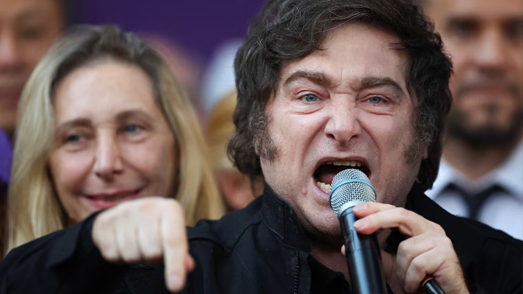 POLÍTICA: Javier Milei criticó la legalización del aborto – “Estamos pagándolo con caídas en la tasa de natalidad”