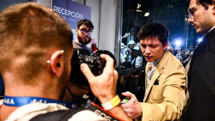 JUDICIALES: Facundo Manes volvió a denunciar a Santiago Caputo por “amenaza coactiva”