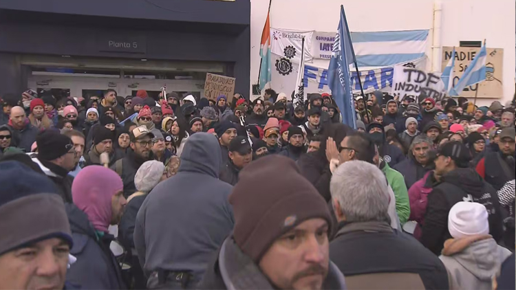 TIERRA DEL FUEGO: los gremios criticaron a Milei y presionaron a la CGT para que llame a un paro nacional
