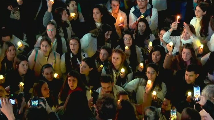 SALUD: Residentes del Garrahan marchan al Obelisco, consideran que el aumento otorgado es insuficiente