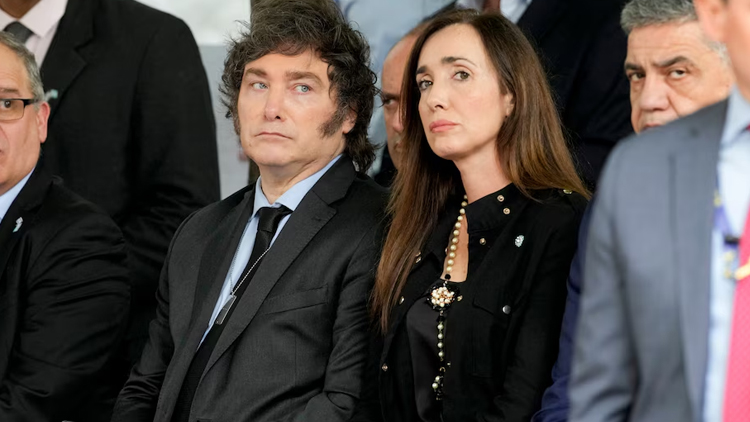 POLÍTICA: Javier Milei tildó de traidora a Victoria Villarruel por su comportamiento en el Senado