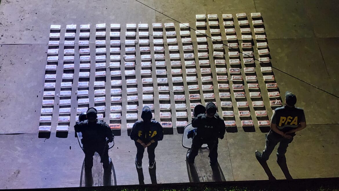 Secuestraron 280 kilos de cocaína a una banda que llevaba droga a Villa Mercedes