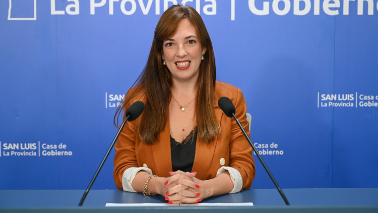 EDUCACIÓN: Más de 10 mil docentes se capacitarán en IA en convenio con la Universidad Austral